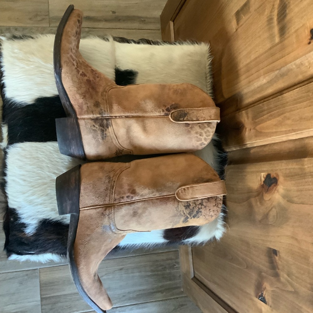 Old Gringo Tan Heeled Boots - Picture 5 of 11